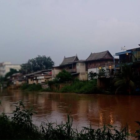 Baan Mae Khian Cafe & Boutique Hotel Phra Nakhon Si Ayutthaya Exteriör bild