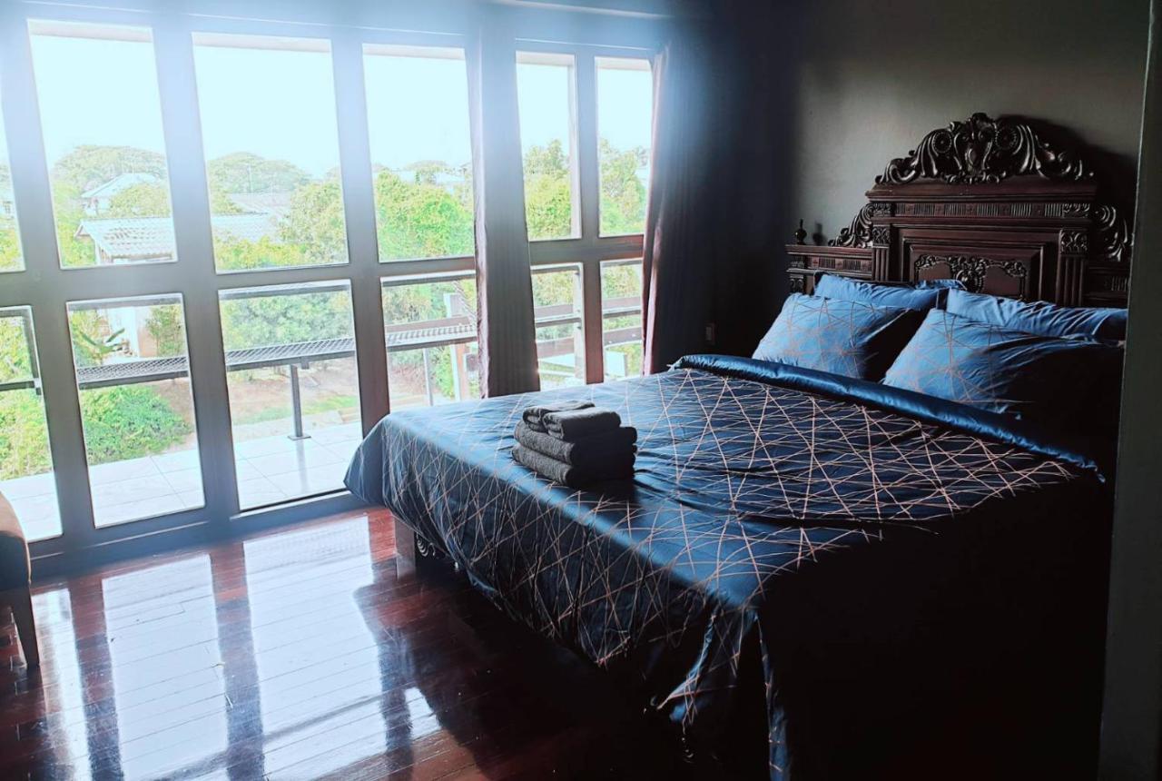 Baan Mae Khian Cafe & Boutique Hotel Phra Nakhon Si Ayutthaya Exteriör bild