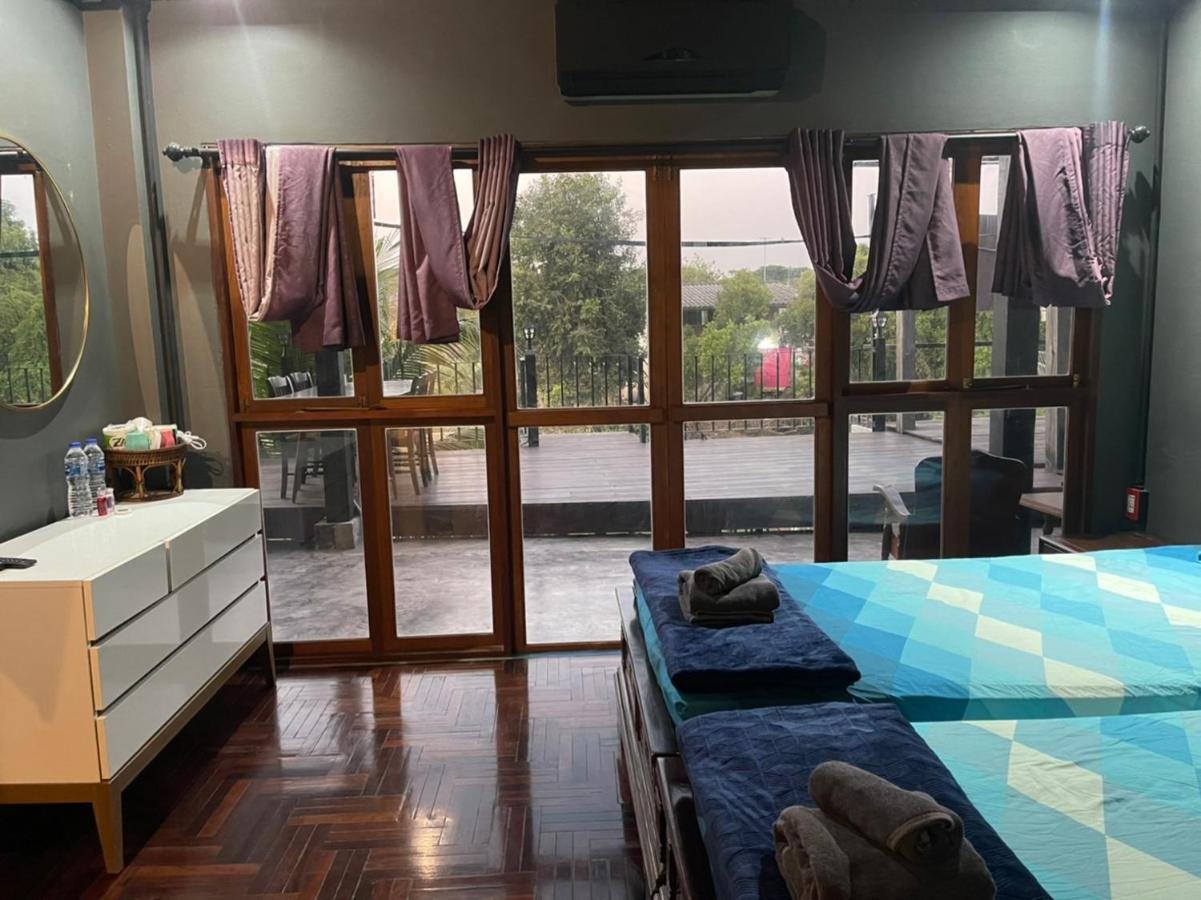Baan Mae Khian Cafe & Boutique Hotel Phra Nakhon Si Ayutthaya Exteriör bild